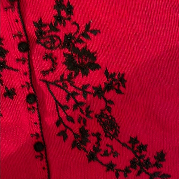 Vintage Heirloom Collectibles Red Cardigan with Black Accents Size PM - Picture 4 of 8